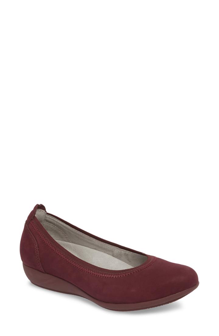 Women's Dansko Kristen Ballet Flat .5-7us / 37eu M - Red