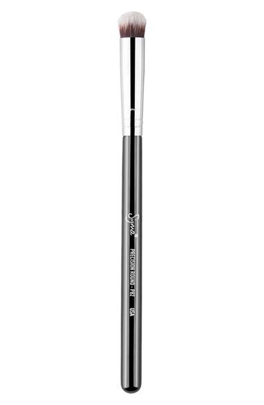 Sigma Beauty P82 Precison Round(tm) Brush