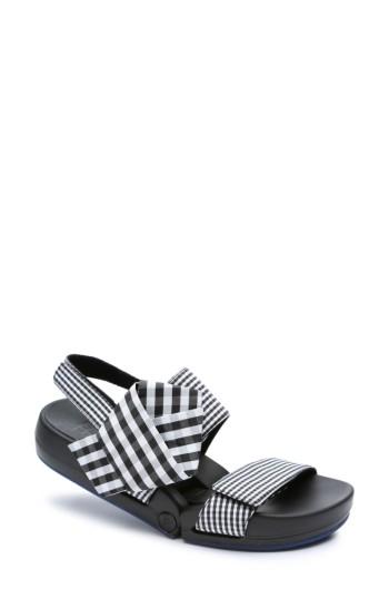 Women's Figs By Figueroa Figulous Bow Sandal Eu - Black