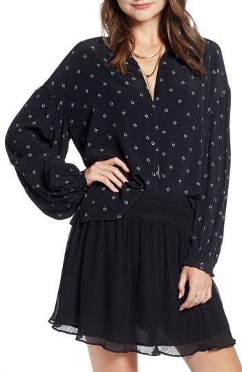 Women's Something Navy Easy Volume Top - Black