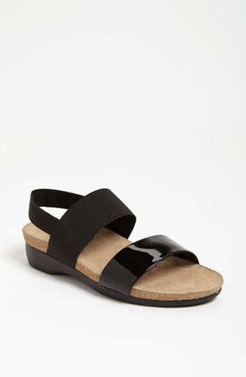 Women's Munro 'pisces' Sandal .5 W - Black