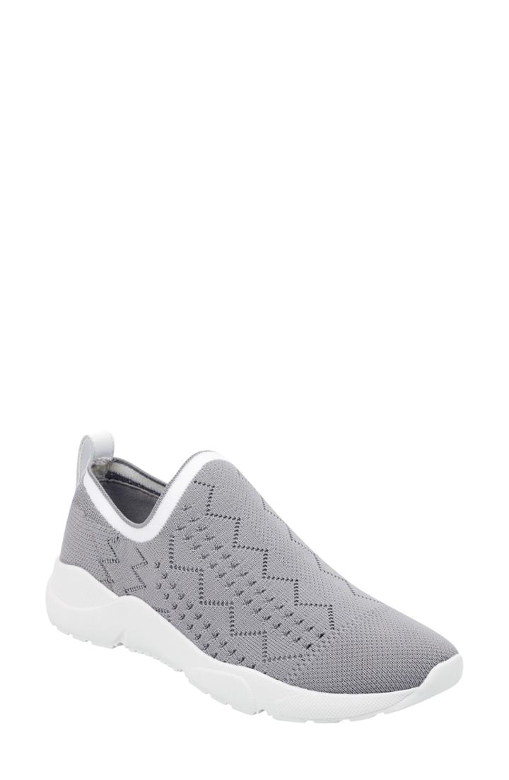 Women's Marc Fisher D Karri3 Sneaker, Size 5 M - Grey