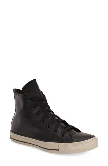 Women's Converse Chuck Taylor All Star High Top Sneaker M - Black