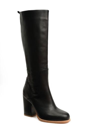 Women's Bill Blass Bb Knee High Boot .5 M - Black