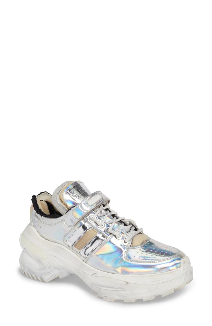Women's Maison Margiela Destroyed Sneaker Us / 39eu - Metallic