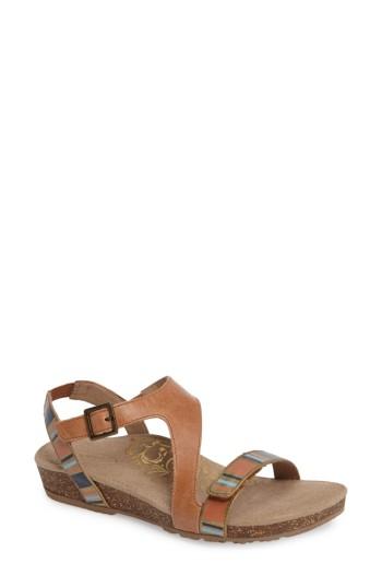 Women's Aetrex Jenny Sandal .5 M - Brown