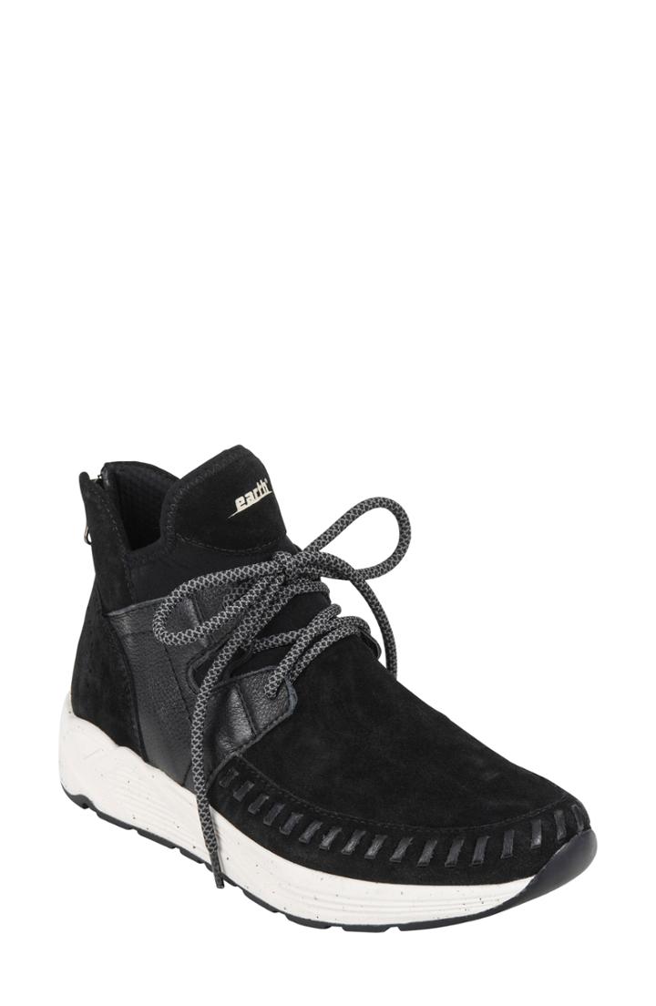 Women's Earth Jaunt Sneaker .5 M - Black