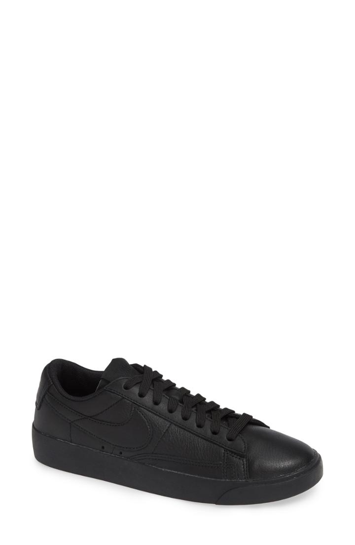 Women's Nike Blazer Low Se Sneaker