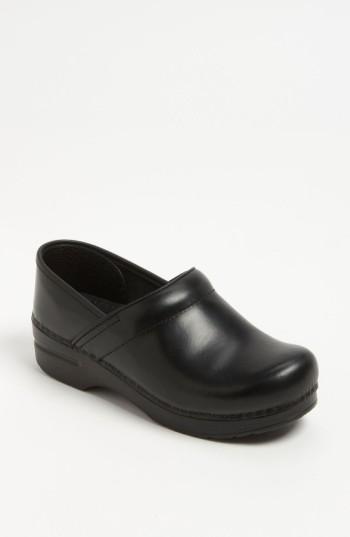 Women's Dansko 'professional' Clog .5-13us / 43eu M - Black