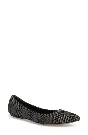Women's Linea Paolo Nico Pointy Toe Flat M - Black