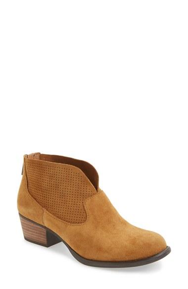 Women's Jessica Simpson 'dacia' Bootie M - Brown