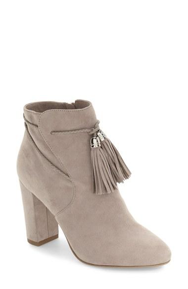 Women's Pelle Moda Fredi Tassel Bootie M - Beige