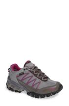 Women's The North Face Ultra 110 Gtx Hiking Shoe M - Grey