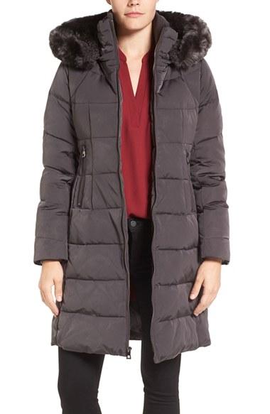 Women's Vince Camuto Down & Feather Fill Coat With Faux Fur Trim Hood - Grey