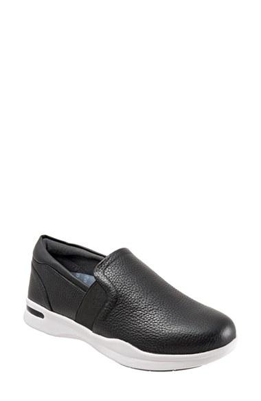 Women's Softwalk 'vantage' Slip-on Sneaker