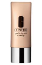 Clinique Perfectly Real Makeup -