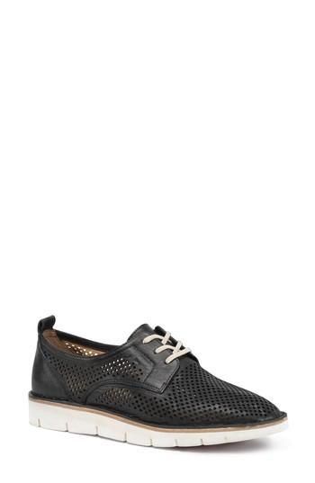 Women's Trask Lena Sneaker M - Black