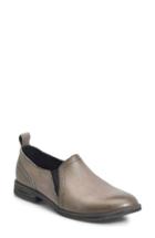 Women's B?rn Fable Slip-on .5 M - Brown