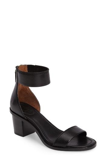 Women's Frye Brielle Studded Sandal .5 M - Black