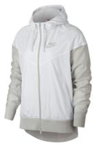 Women's Nike Sportswear Women's Windrunner Water Repellent Jacket - White