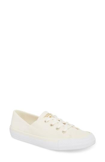 Women's Converse Chuck Taylor All Star Coral Sneaker M - White