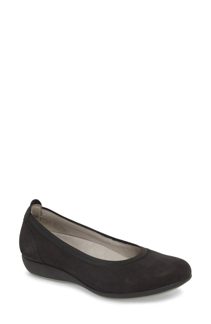 Women's Dansko Kristen Ballet Flat .5-7us / 37eu M - Black