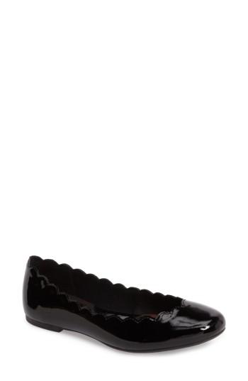 Women's B?rn Allie Scalloped Ballet Flat