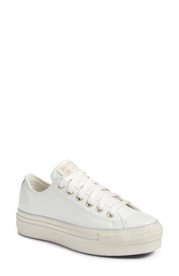 Women's Converse Chuck Taylor All Star Platform Sneaker .5 M - White