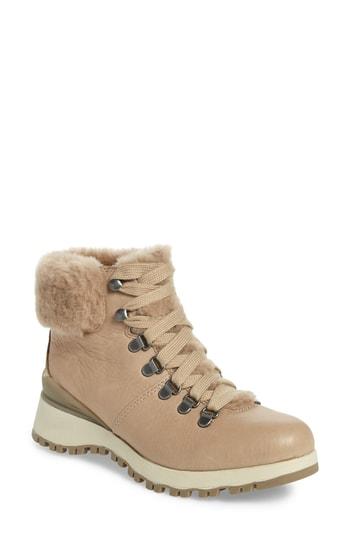 Women's Bionica Diablo Genuine Shearling Bootie M - Beige
