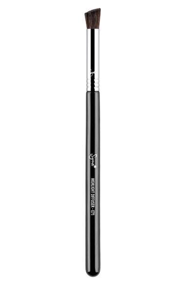 Sigma Beauty E71 Highlight Diffuser(tm) Brush