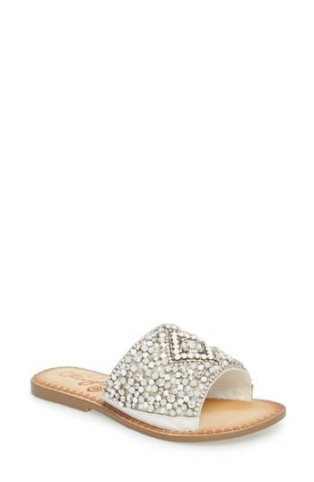 Women's Naughty Monkey Susanna Embellished Slide Sandal .5 M - White