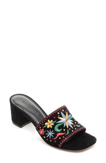 Women's Bernardo Footwear Bailey Slide Sandal M - Black