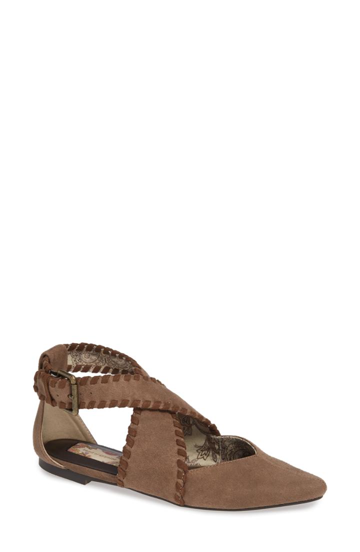 Women's Band Of Gypsies Dusty Flat .5 M - Brown