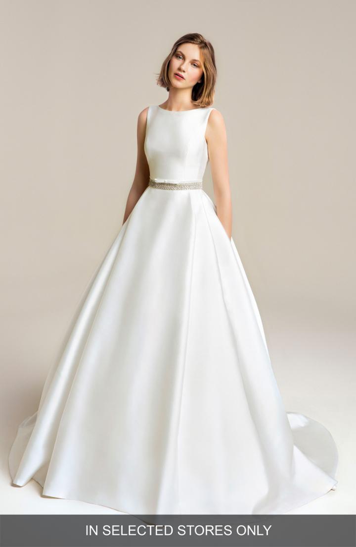 Women's Jesus Peiro Martina Embellished Belt Mikado Ballgown, Size - White