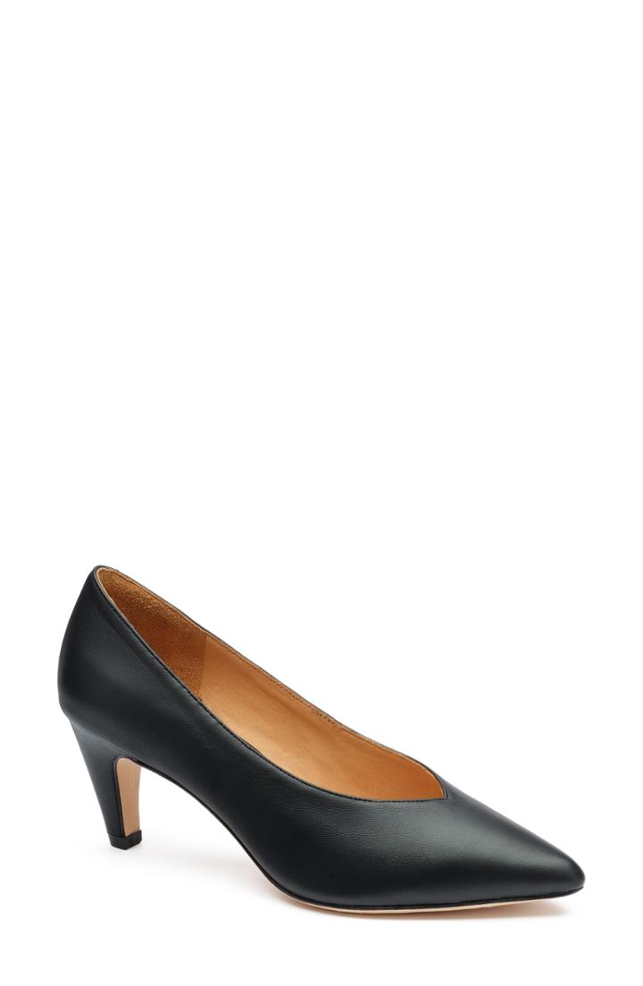 Women's Bill Blass Beecher Pump M - Black