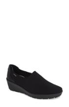 Women's Bill Blass Sybil Pointy Toe Flat .5 M - Red