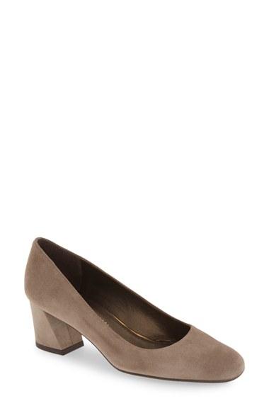 Women's Stuart Weitzman 'marymid' Pump .5 M - Brown