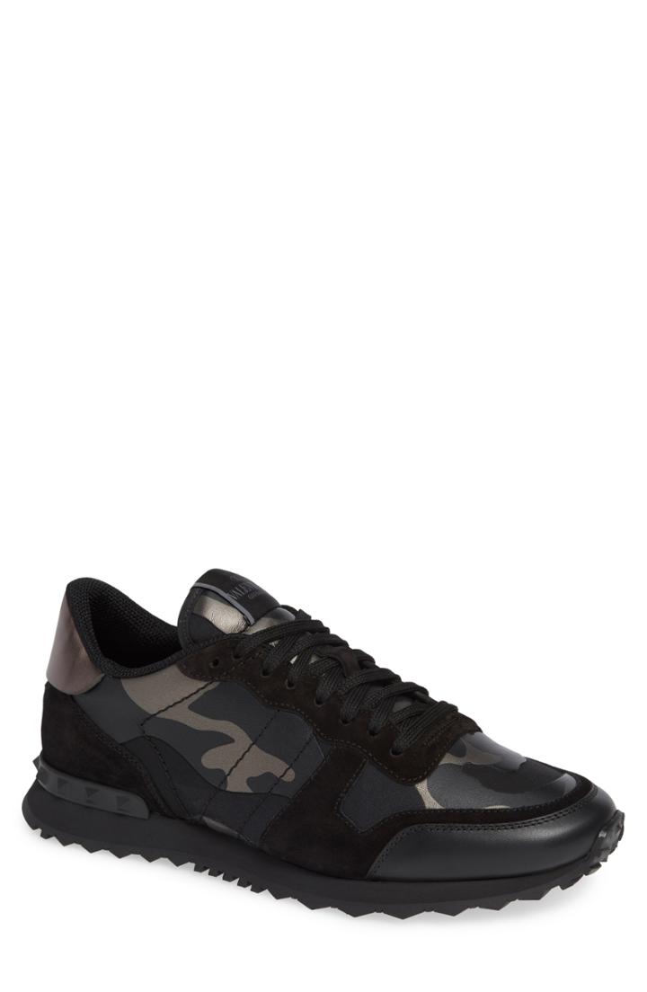 Men's Valentino Garavani Camo Rockrunner Sneaker .5us / 41.5eu - Black