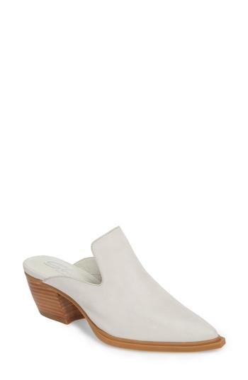 Women's Sbicca Louisa Loafer Mule M - White
