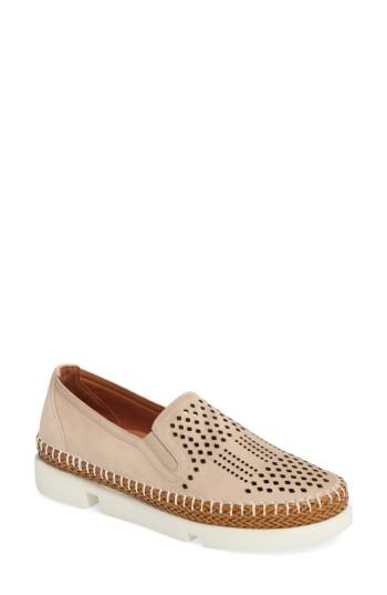 Women's L'amour Des Pieds Stazzema Platform Slip-on .5 M - Beige