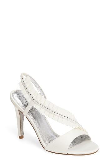Women's Adrianna Papell Everett Sandal .5 M - White