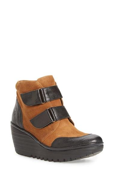Women's Fly London 'yugo' Wedge Bootie .5-7us / 37eu - Black