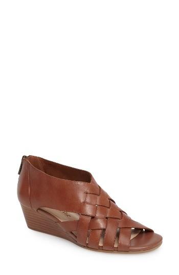 Women's Bella Vita Isabelle Wedge Sandal N - Brown