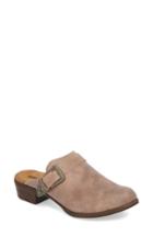 Women's Minnetonka Billie Buckled Clog M - Brown