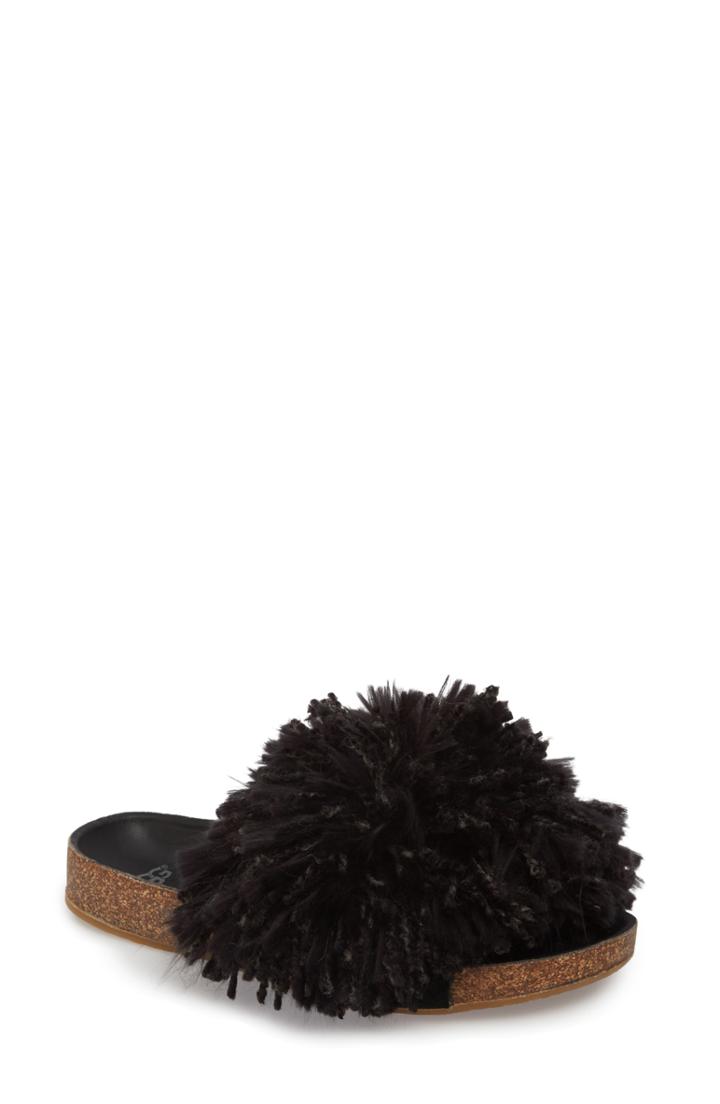 Women's Ugg Cindi Yarn Pom Sandal M - Black