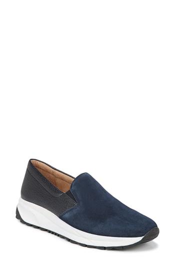 Women's Naturalizer Selah Slip-on Sneaker .5 M - Blue