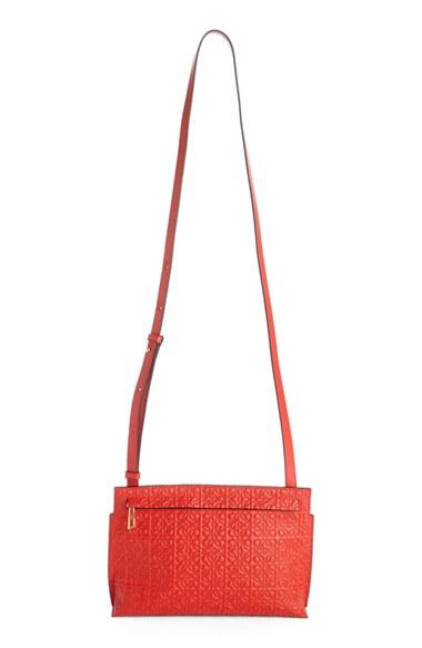 Loewe Logo Engraved Leather Crossbody Bag - Red