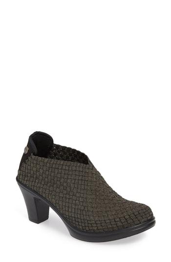 Women's Bernie Mev. 'chesca' Pump Us / 36eu - Black