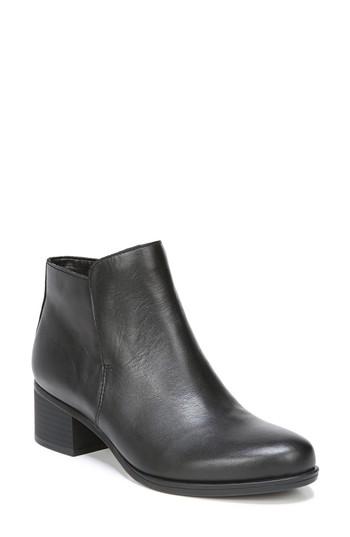 Women's Naturalizer Dawson Bootie M - Black