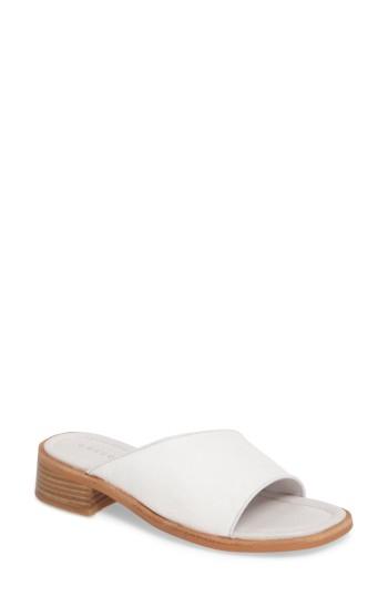 Women's Grey City Paula Slide Sandal .5 M - White